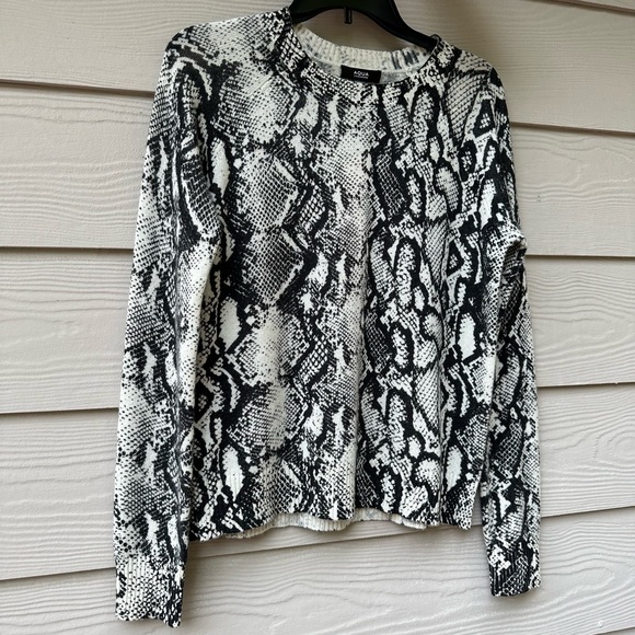 Bloomingdale’s Aqua Snake Print Cashmere Sweater - Picture 11 of 12